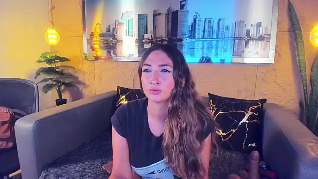 Snapshot of Lucy0420 chatting on April 7, 2026, 3:41 am Lucy0420 online show from April 7, 2026, 3:41 am