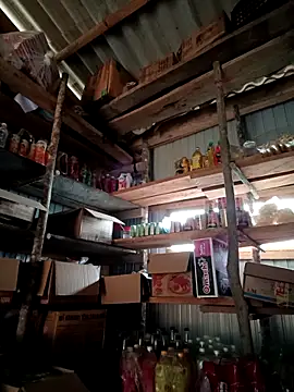 lisn-cute online show from April 19, 2026, 1:06 am