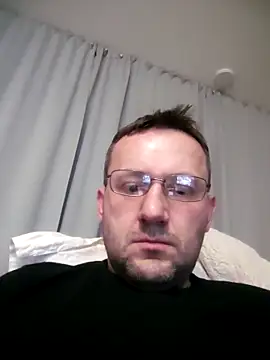 defaktor online show from February 10, 2026, 8:08 pm