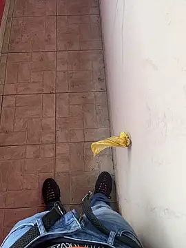 Snapshot of novinhogozando chatting on February 19, 2026, 7:44 pm novinhogozando online show from February 19, 2026, 7:44 pm