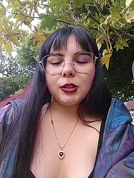 Yulska online show from April 11, 2026, 9:51 pm