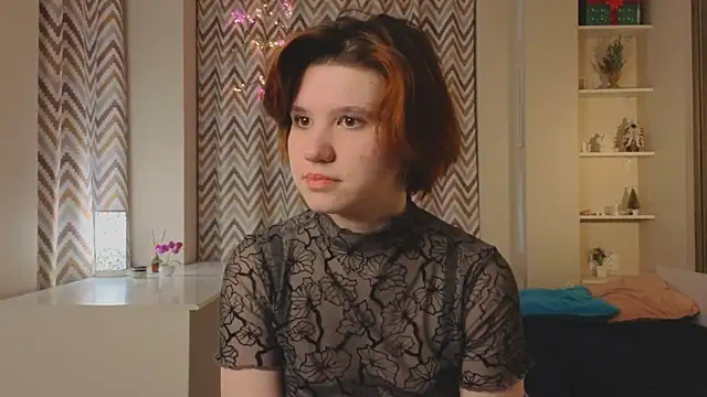 Snapshot of BelleHayton chatting on March 3, 2026, 3:41 pm BelleHayton online show from March 3, 2026, 3:41 pm