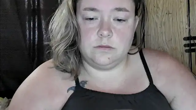 ladylynn13 online show from March 28, 2026, 4:19 pm