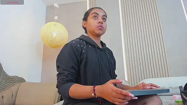 eva lain online show from February 26, 2026, 11:54 am