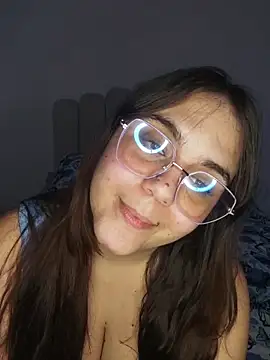 its lauu  online show from April 2, 2026, 5:14 am