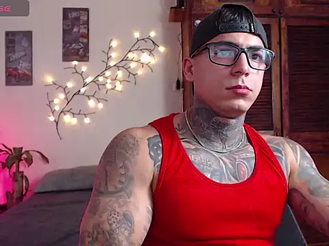 maxstrom111 online show from March 12, 2026, 3:16 pm