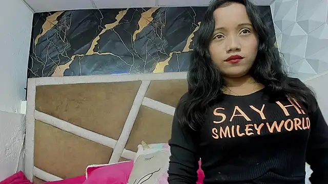 Kimmy london19 online show from February 17, 2026, 9:56 pm