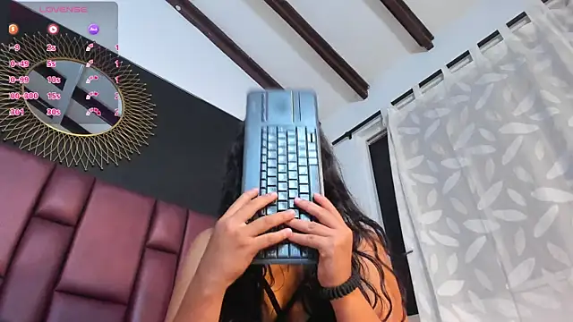 JennaMooree online show from March 3, 2026, 11:39 am