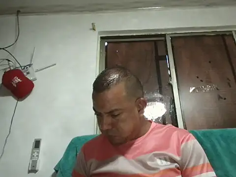 Quillero18 online show from February 25, 2026, 3:12 pm