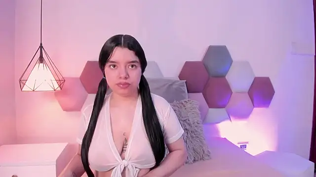 ValeriaBlythe online show from March 7, 2026, 12:21 pm