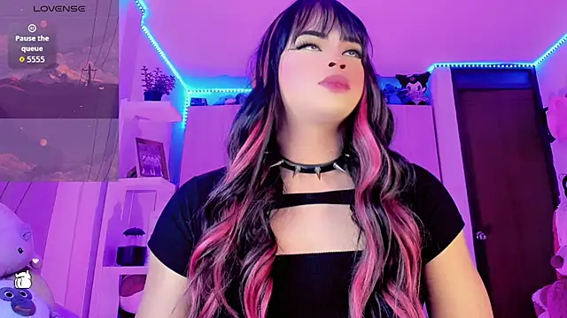 Danna xz online show from March 21, 2026, 6:12 pm