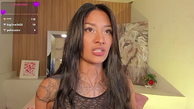 Snapshot of NicoleMonet1 chatting on March 4, 2026, 9:22 pm NicoleMonet1 online show from March 4, 2026, 9:22 pm