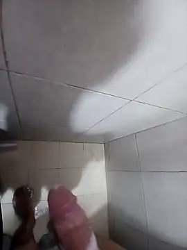 Snapshot of papi23l chatting on March 3, 2026, 9:38 am papi23l online show from March 3, 2026, 9:38 am