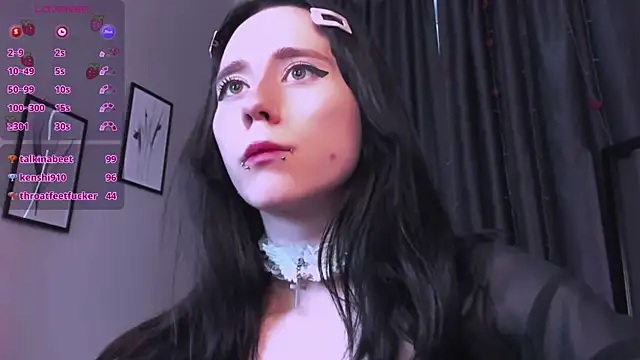 Snapshot of Asuka_miu chatting on June 8, 2026, 1:28 am Asuka miu online show from June 8, 2026, 1:28 am