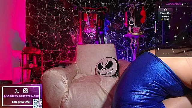 GoddessJulietteNoiir online show from March 16, 2026, 1:26 pm