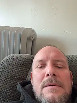 Snapshot of Cockluvrrrr chatting on March 4, 2026, 8:27 pm Cockluvrrrr online show from March 4, 2026, 8:27 pm