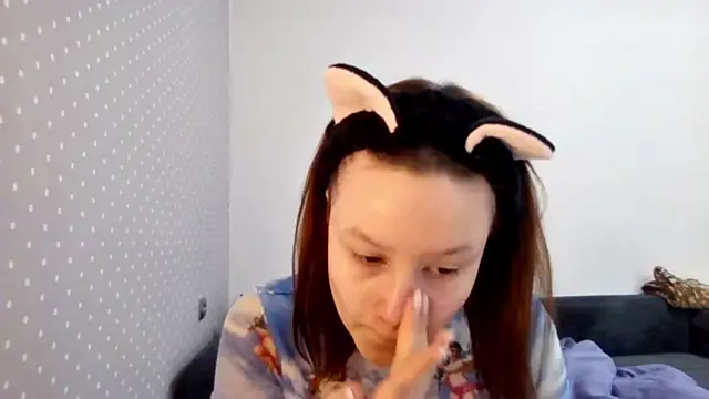 Ammymia online show from March 9, 2026, 7:23 am