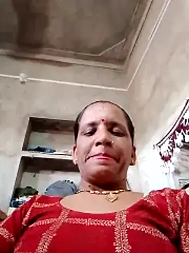 Snapshot of Anitarakkoli chatting on June 17, 2026, 6:13 am Anitarakkoli online show from June 17, 2026, 6:13 am
