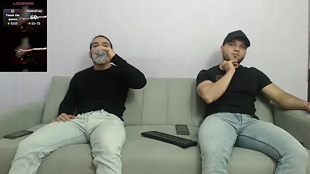 Snapshot of jhustin_marcius chatting on December 14, 2025, 2:22 pm jhustin marcius online show from December 14, 2025, 2:22 pm