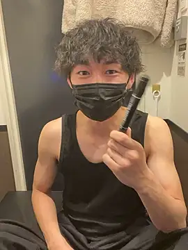 --ha-ru-- online show from February 21, 2026, 8:27 am