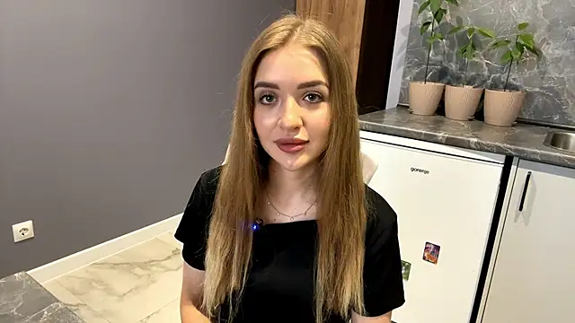 BeaCazin online show from February 8, 2026, 10:57 am