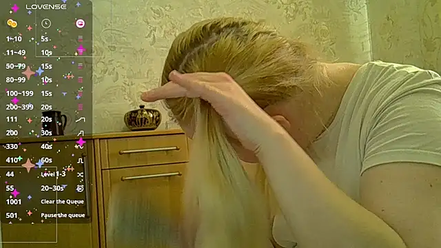 CurvyWild Lady30 online show from March 11, 2026, 10:42 am