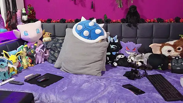 ViGothFox online show from April 13, 2026, 4:33 pm