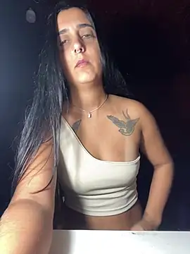 Snapshot of Nayhh chatting on March 14, 2026, 10:05 pm Nayhh online show from March 14, 2026, 10:05 pm