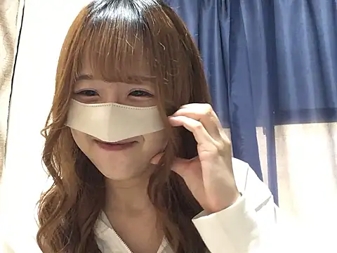 cocomi-coco0209 online show from April 16, 2026, 10:12 pm