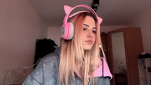 Evva mayy online show from February 10, 2026, 7:40 am