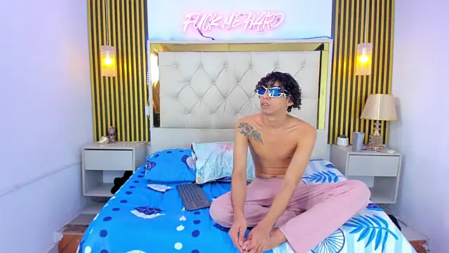 Adventurous Boys online show from April 7, 2026, 6:10 pm