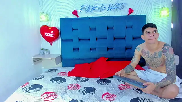 Adventurous Boys online show from February 14, 2026, 6:19 pm