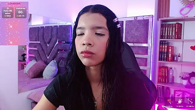 Taylor scottt online show from February 17, 2026, 7:33 pm