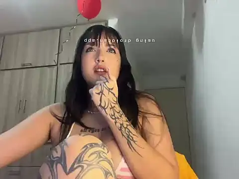 babyval3n online show from February 14, 2026, 2:23 am