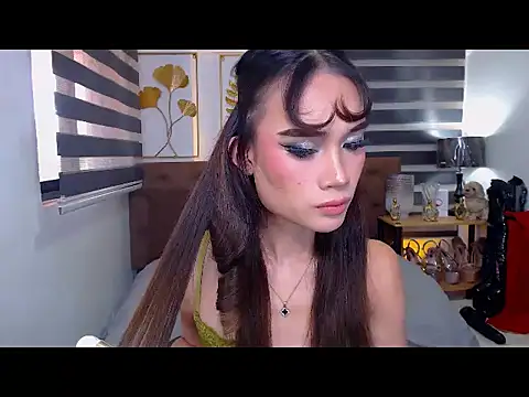 Snapshot of JuicyCockThea chatting on July 16, 2026, 6:54 am JuicyCockThea online show from July 16, 2026, 6:54 am