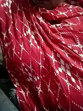 Snapshot of Simran_008 chatting on May 10, 2026, 4:20 pm Simran 008 online show from May 10, 2026, 4:20 pm