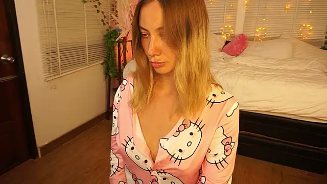 Snapshot of AuggieRich chatting on February 16, 2026, 11:31 am AuggieRich online show from February 16, 2026, 11:31 am