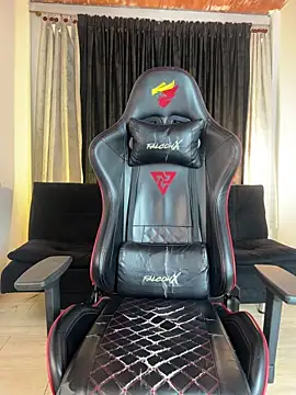 Benjii Carter1 online show from April 7, 2026, 2:02 am