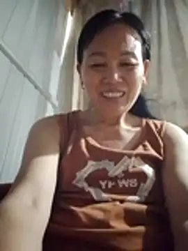 Snapshot of Kiss_love2 chatting on June 22, 2026, 3:25 am Kiss love2 online show from June 22, 2026, 3:25 am