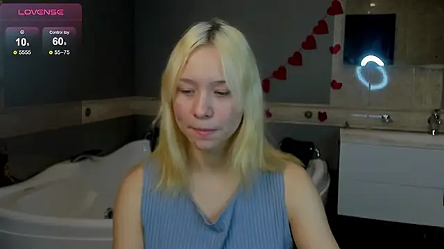 EmilyTrase online show from February 28, 2026, 1:05 am