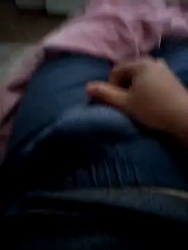 andrepix995 online show from March 1, 2026, 7:52 am