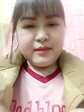 Kee-kimlee online show from February 12, 2026, 3:39 am