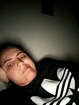 Snapshot of Sony28v chatting on February 27, 2026, 6:52 pm Sony28v online show from February 27, 2026, 6:52 pm