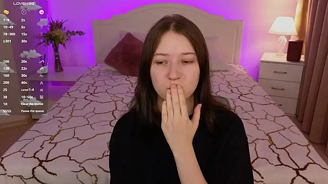 MmollyMay online show from February 22, 2026, 9:33 am