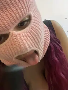 faettaa online show from March 3, 2026, 12:12 pm