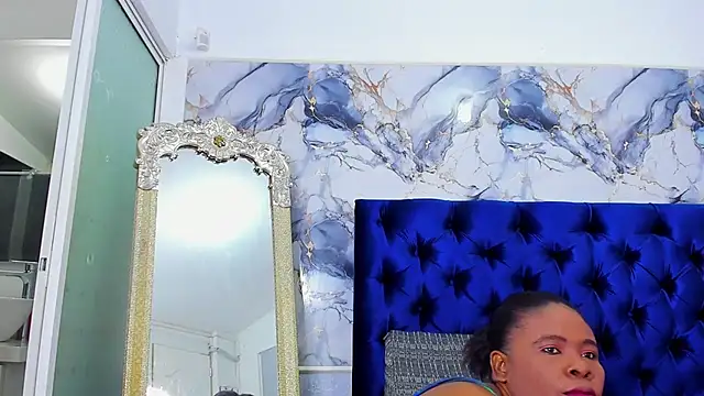 Snapshot of EBONY_SWEEET_ chatting on July 10, 2026, 3:28 am EBONY SWEEET online show from July 10, 2026, 3:28 am