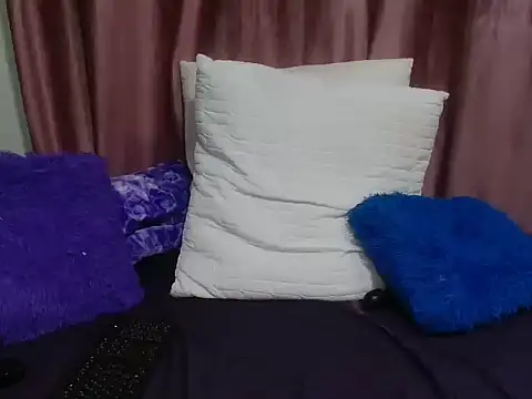 CherrieLollyPoP online show from March 20, 2026, 2:12 am