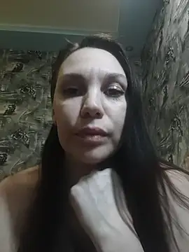 AlisaLowq online show from February 16, 2026, 12:59 pm