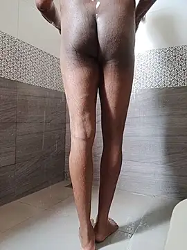 shineboy28 online show from February 26, 2026, 5:51 am