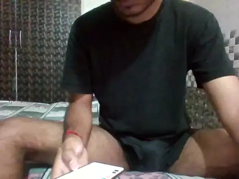 Abhitheplayboy24 online show from April 7, 2026, 7:43 am